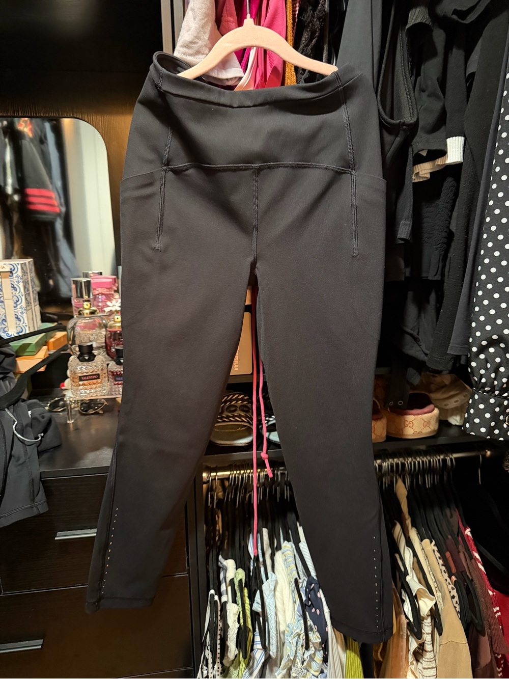 Black High-Rise Lululemon speedy leggings
